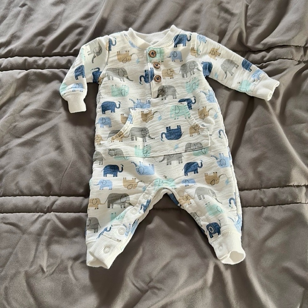Carter’s One Piece - Newborn